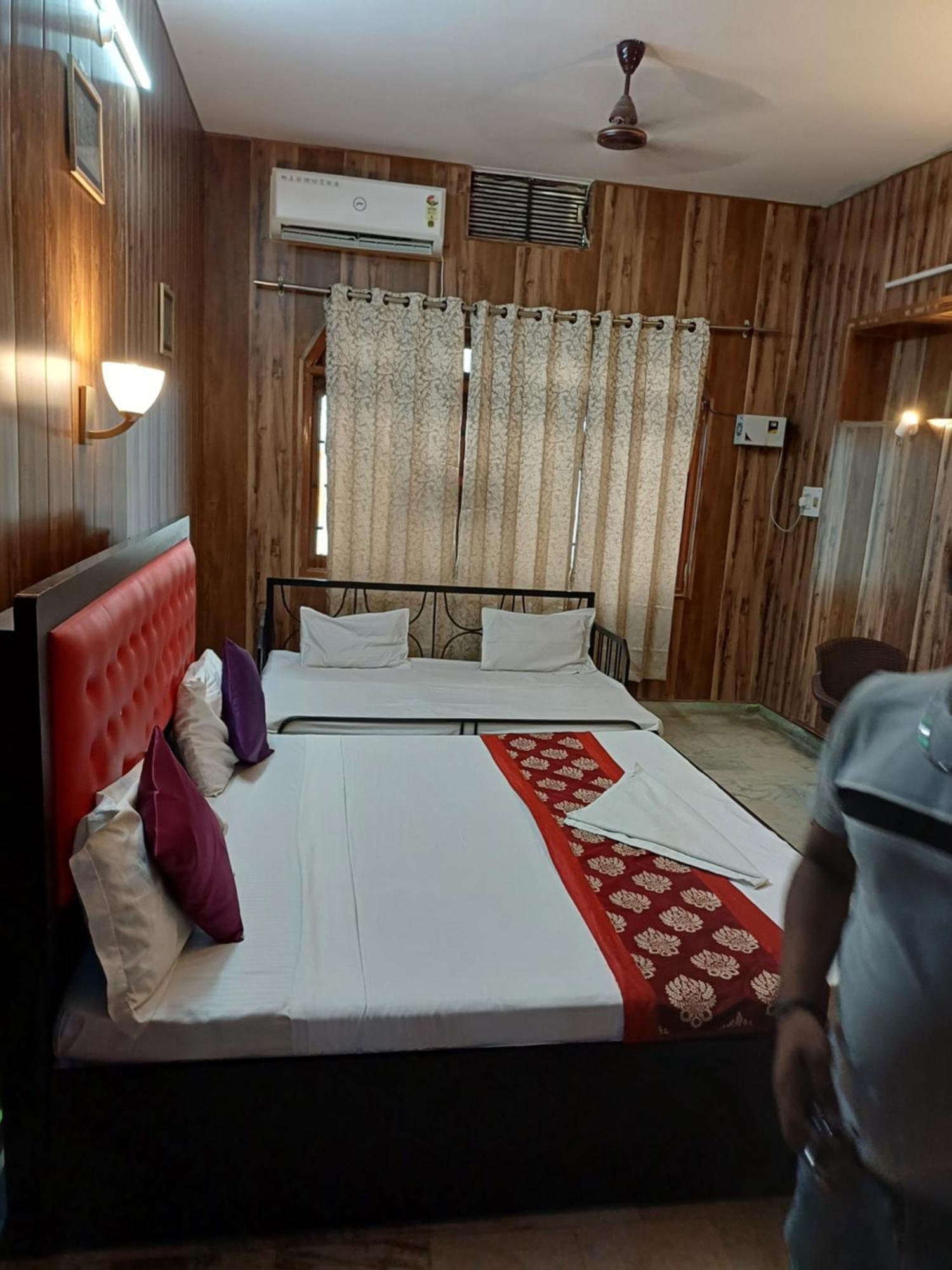 Baba Paying Guest House Varanasi Exterior foto